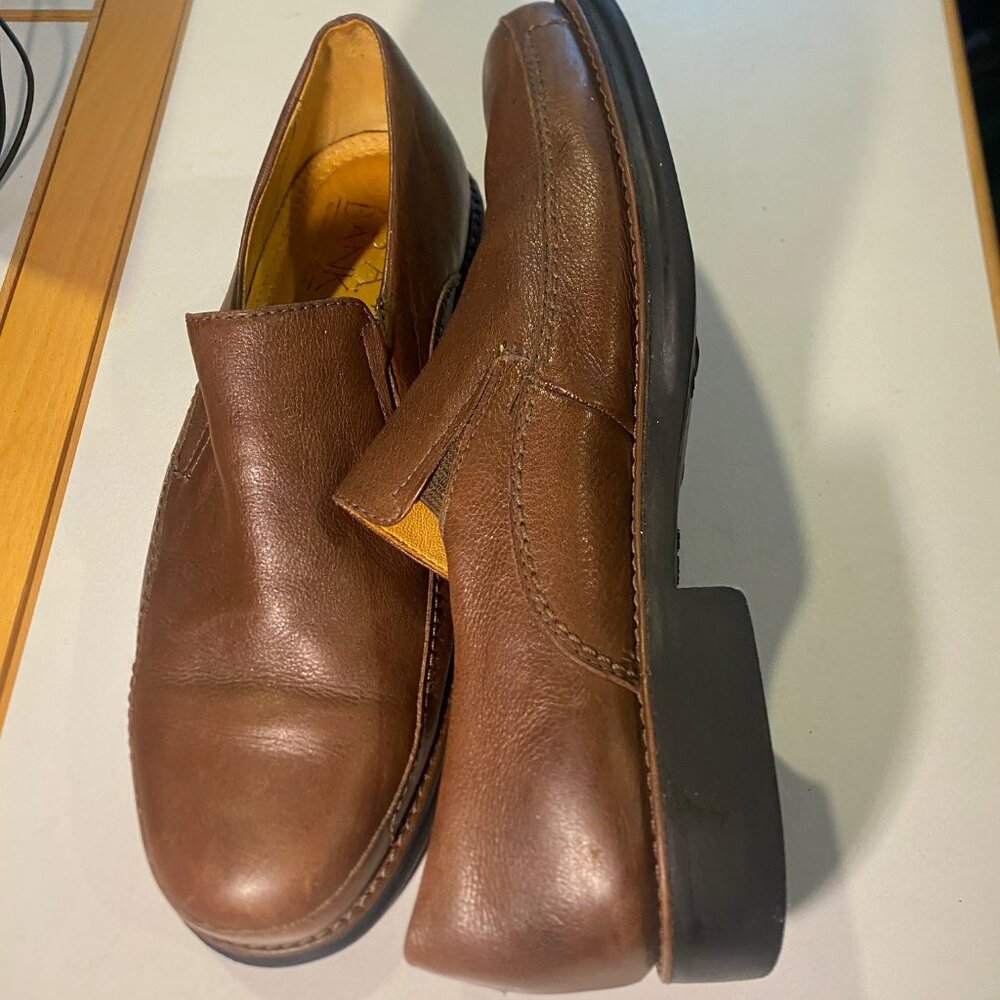 Jos A Bank - Size 11M - Men's round toe easy slip on Brown Loafers